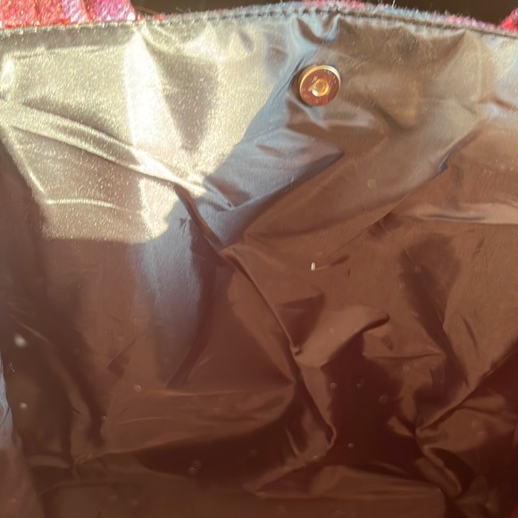 Victoria’s Secret red and green plaid tote bag - Picture 5 of 9